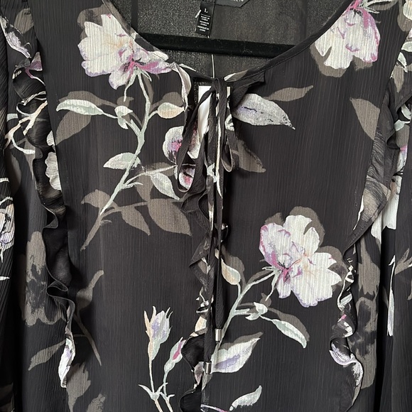 WHBM NWT Blouse Size L long sleeve black floral with tie at the neck. - Picture 5 of 13